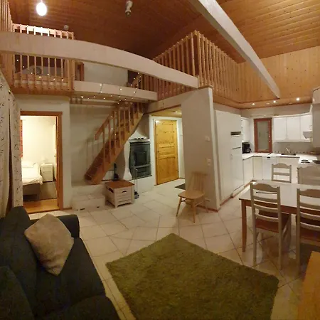 Kuutti Chalet Loma-asunnot